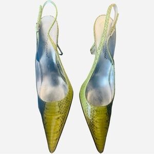 1990’s Vintage Dolce & Gabbana Green Chartreuse Snakeskin Slingback Pumps